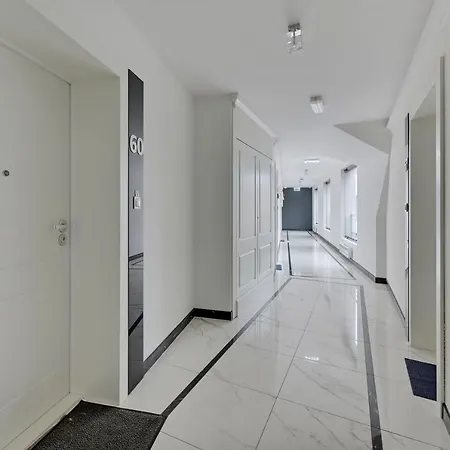 Tartaczna Center & Parking By Downtown Danzica