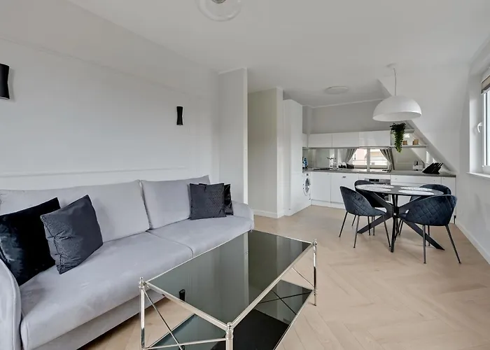 Tartaczna Center & Parking By Downtown Gdańsk